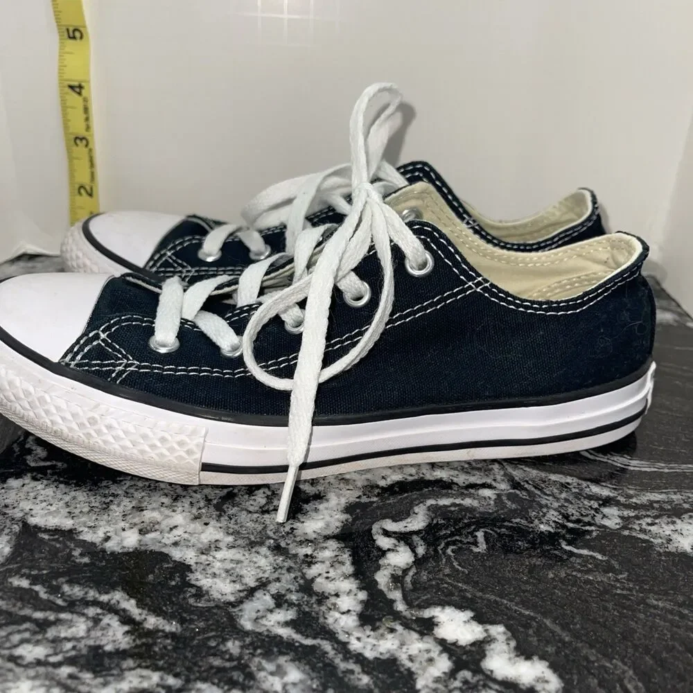 Converse Chuck Taylor All Star Low Top Black Canvas Youth Shoes 3J235 Size 3